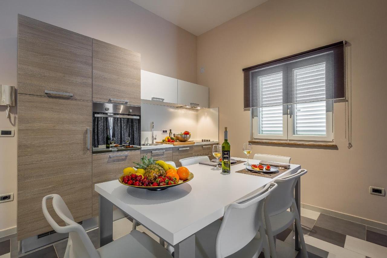 Apartment Maris روفينج المظهر الخارجي الصورة