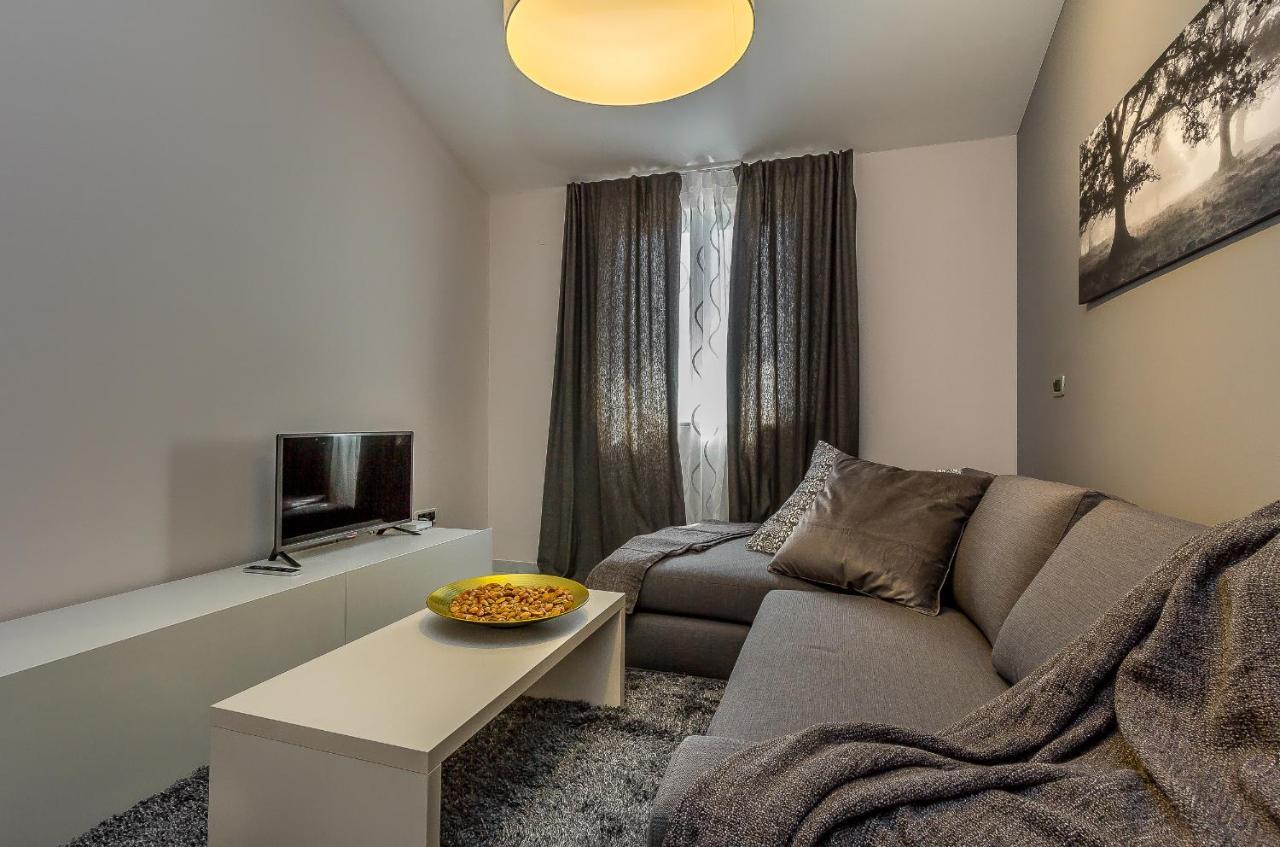 Apartment Maris روفينج المظهر الخارجي الصورة